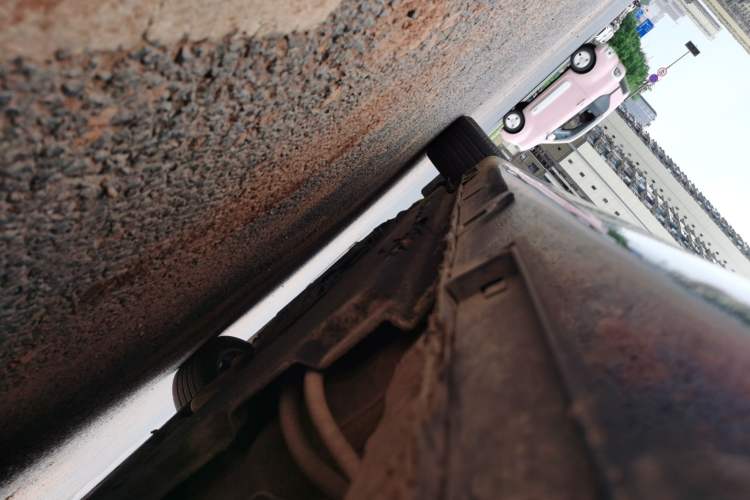 Used Hongqi H9 2020 2.0T Smart Connect Flagship Edition Chassis Rear Left