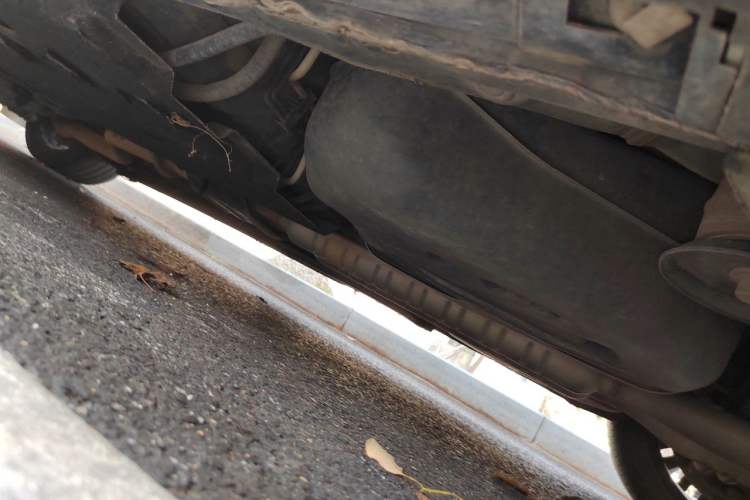 Used Hongqi H9 2020 2.0T Smart Connect Flagship Edition Chassis Rear Left