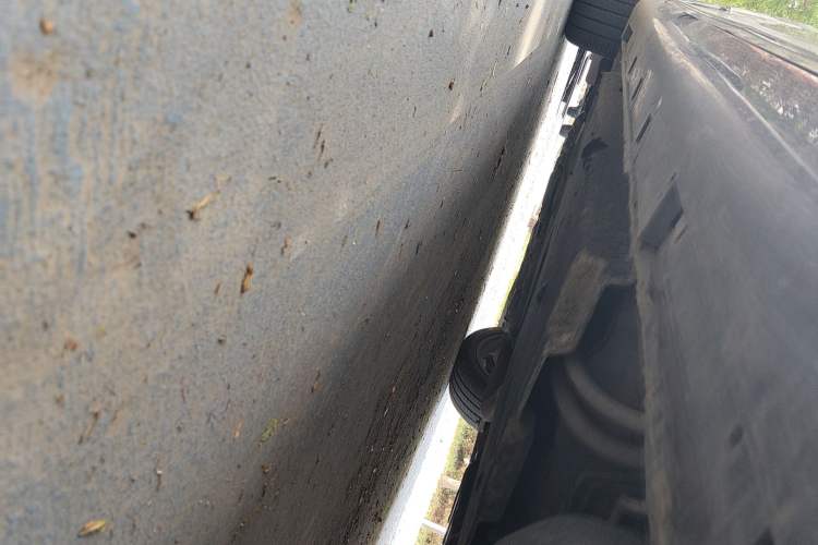 Used Hongqi H9 2020 2.0T Smart Connect Flagship Edition Chassis Rear Left