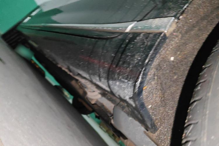 Used Hongqi H9 2020 2.0T Smart Connect Flagship Edition Chassis Rear Left