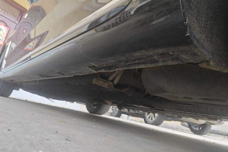 Used Hongqi H9 2020 2.0T Smart Connect Flagship Edition Chassis Rear Left