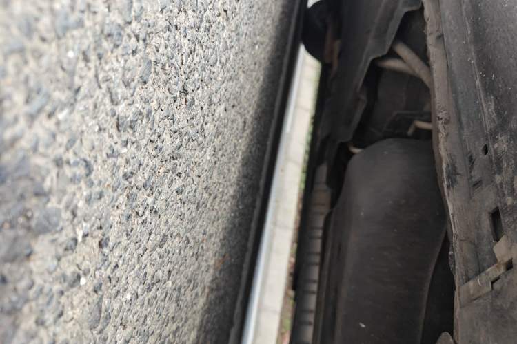 Used Hongqi H9 2020 2.0T Smart Connect Flagship Edition Chassis Rear Left