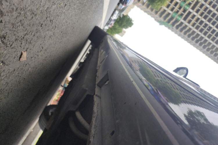 Used Hongqi H9 2020 2.0T Smart Connect Flagship Edition Chassis Rear Left