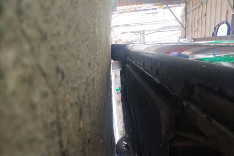 Used Hongqi H9 2020 2.0T Smart Connect Flagship Edition Chassis Rear Left