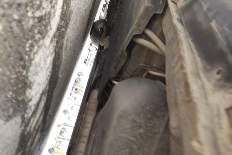 Used Hongqi H9 2020 2.0T Smart Connect Flagship Edition Chassis Rear Left