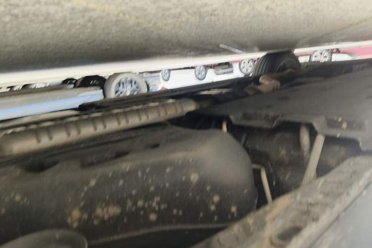 Used Hongqi H9 2020 2.0T Smart Connect Flagship Edition Chassis Rear Left