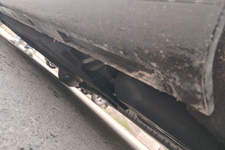 Used Hongqi H9 2020 2.0T Smart Connect Flagship Edition Chassis Rear Left