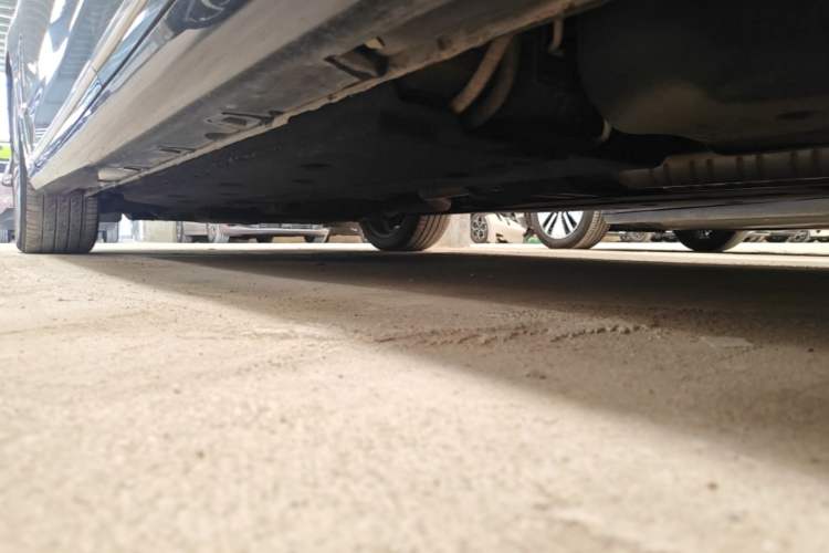 Used Hongqi H9 2020 2.0T Smart Connect Flagship Edition Chassis Rear Left