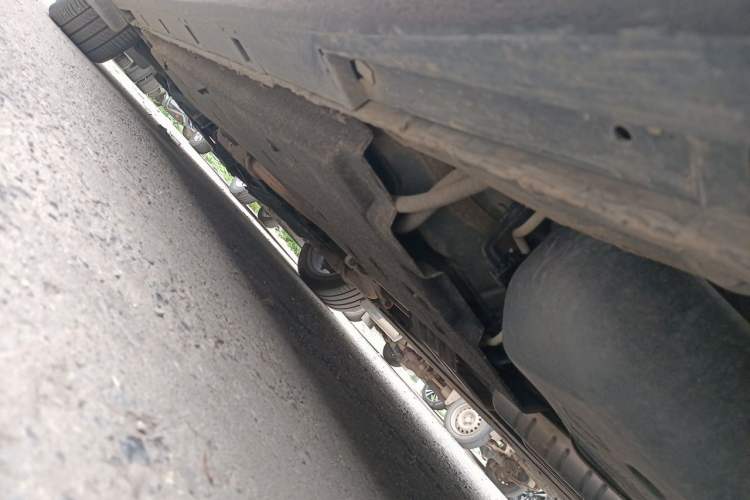Used Hongqi H9 2020 3.0T Smart Connect Flagship Edition Chassis Rear Left