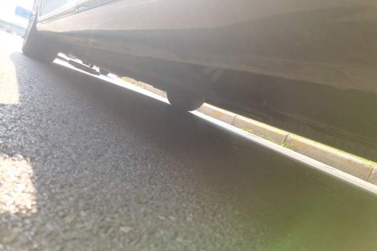 Used Hongqi H9 2020 2.0T Smart Connect Flagship Edition Chassis Rear Left