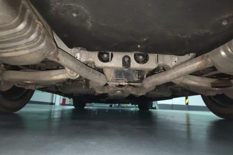 Used Hongqi H9 2020 2.0T Smart Connect Flagship Edition Chassis Rear