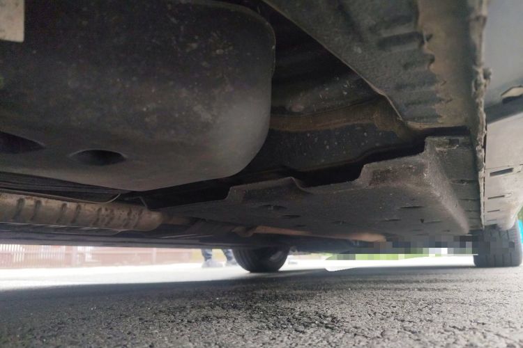 Used Hongqi H9 2020 2.0T Smart Connect Flagship Edition Chassis Rear Right