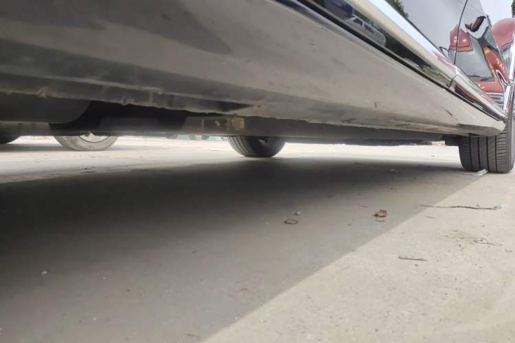 Used Hongqi H9 2020 2.0T Smart Connect Flagship Edition Chassis Rear Right