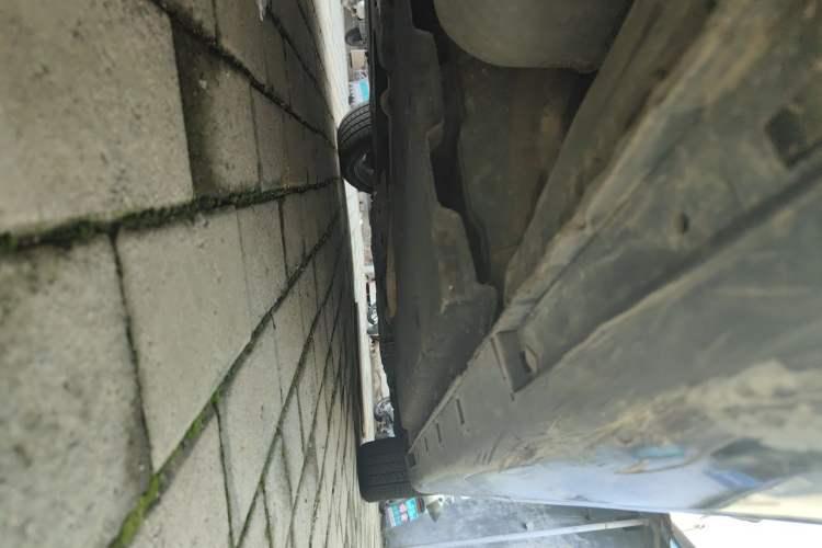 Used Hongqi H9 2020 2.0T Smart Connect Flagship Edition Chassis Rear Right