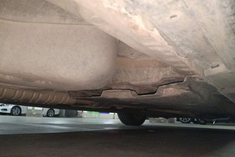 Used Hongqi H9 2020 2.0T Smart Connect Flagship Edition Chassis Rear Right