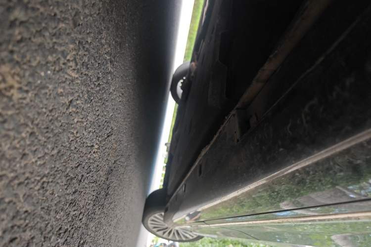 Used Hongqi H9 2020 3.0T Smart Connect Flagship Edition Chassis Rear Right
