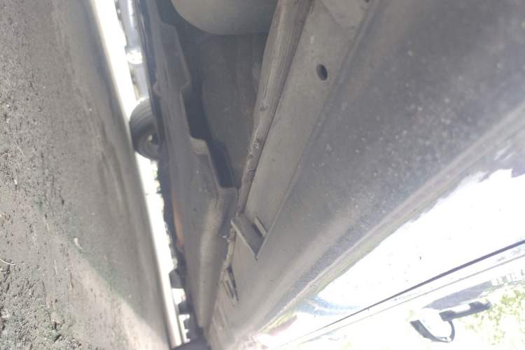 Used Hongqi H9 2020 2.0T Smart Connect Flagship Edition Chassis Rear Right