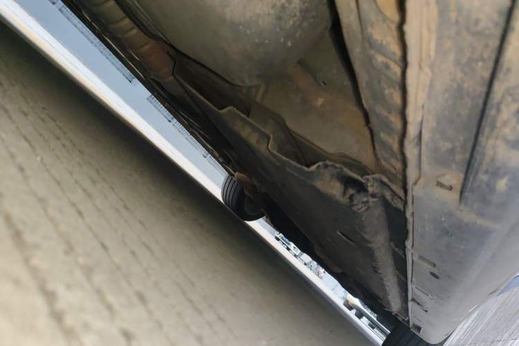 Used Hongqi H9 2020 3.0T Smart Connect Flagship Edition Chassis Rear Right