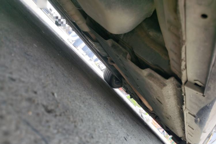 Used Hongqi H9 2020 2.0T Smart Connect Flagship Edition Chassis Rear Right