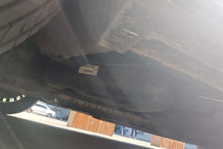 Used Hongqi H9 2020 2.0T Smart Connect Flagship Edition Chassis Rear Right