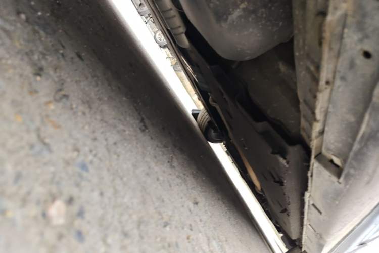 Used Hongqi H9 2020 2.0T Smart Connect Flagship Edition Chassis Rear Right