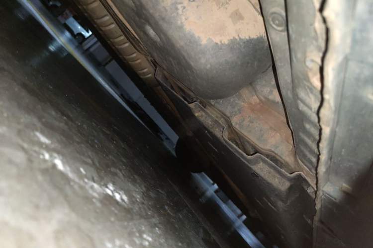 Used Hongqi H9 2020 2.0T Smart Connect Flagship Edition Chassis Rear Right