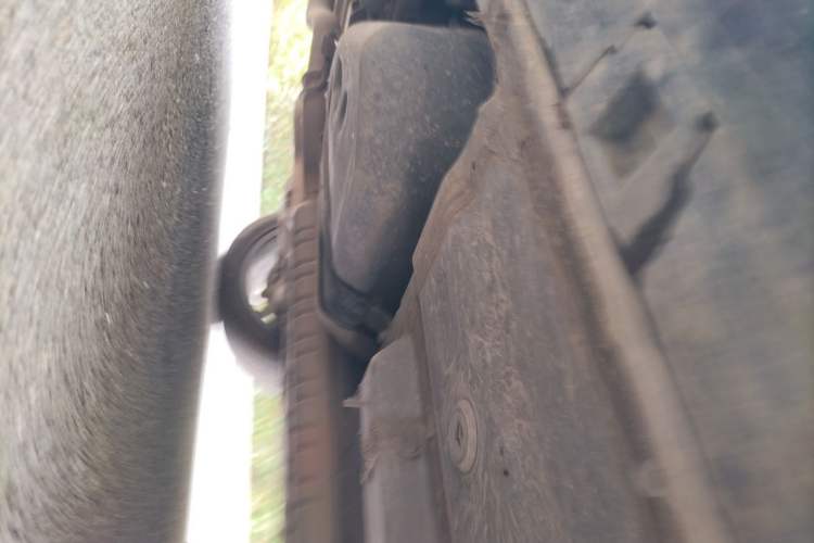Used Hongqi H9 2020 2.0T Smart Connect Flagship Edition Chassis Rear Right
