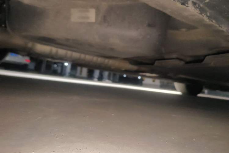 Used Hongqi H9 2020 2.0T Smart Connect Flagship Edition Chassis Rear Right
