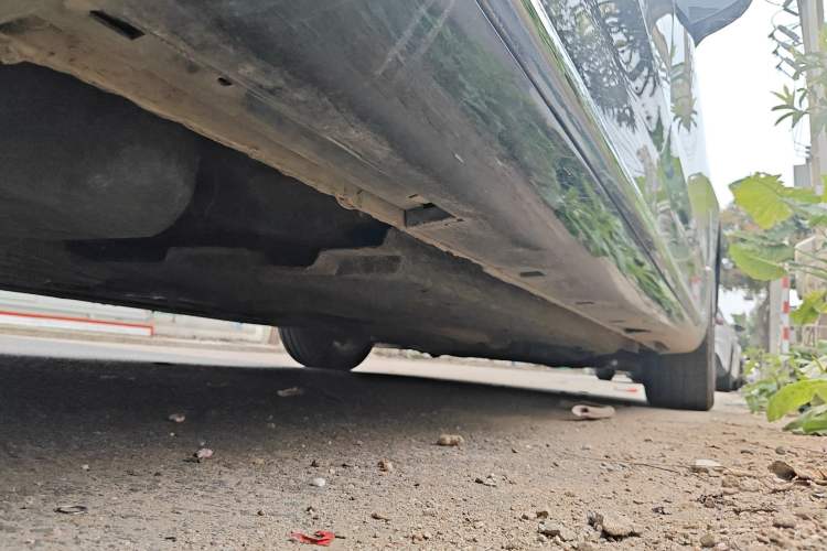 Used Hongqi H9 2020 2.0T Smart Connect Flagship Edition Chassis Rear Right