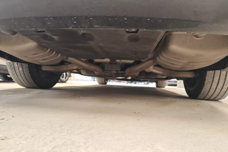 Used Hongqi H9 2020 2.0T Smart Connect Flagship Edition Chassis Rear