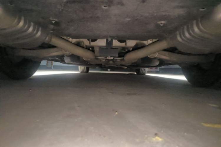 Used Hongqi H9 2020 2.0T Smart Connect Flagship Edition Chassis Rear