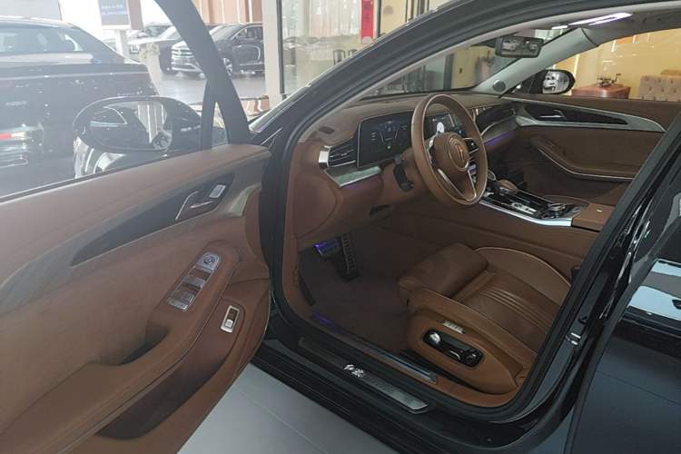 Used Hongqi H9 2020 2.0T Smart Connect Flagship Edition Driver Seat