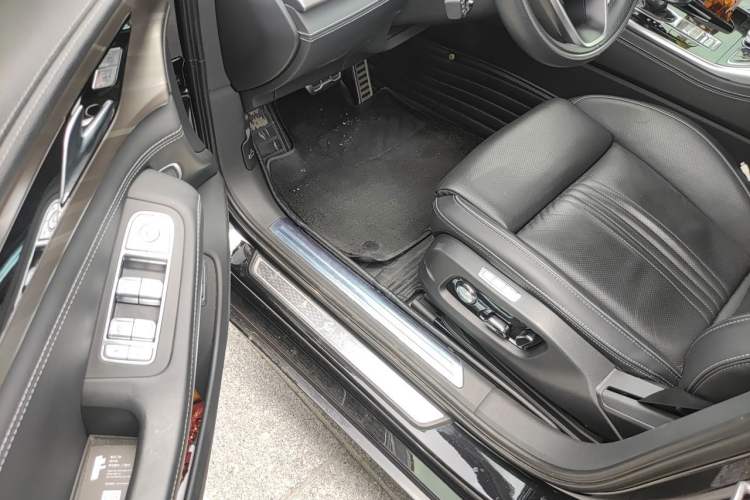 Used Hongqi H9 2020 2.0T Smart Connect Flagship Edition Driver Seat