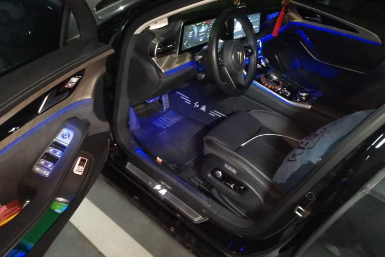 Used Hongqi H9 2020 2.0T Smart Connect Flagship Edition Driver Seat