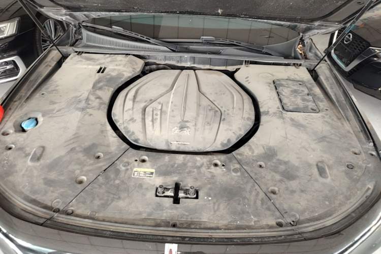 Used Hongqi H9 2020 2.0T Smart Connect Flagship Edition Engine Bay