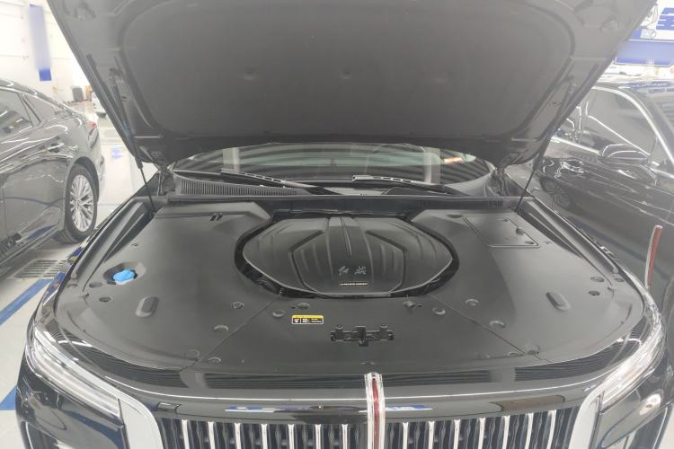 Used Hongqi H9 2020 2.0T Smart Connect Flagship Edition Engine Bay