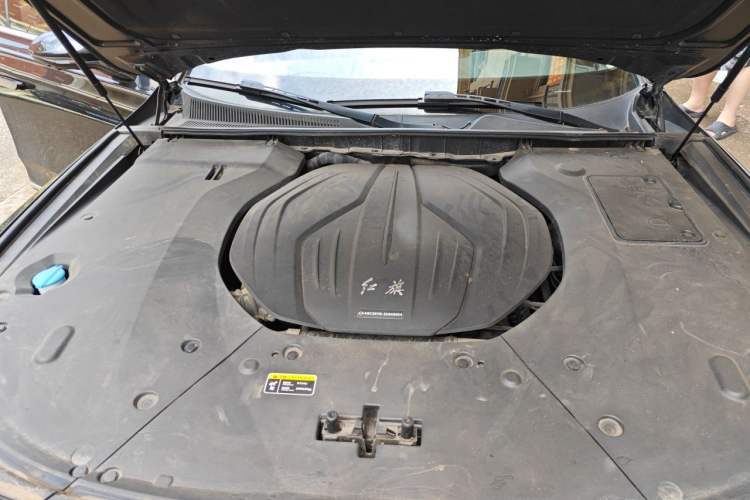 Used Hongqi H9 2020 2.0T Smart Connect Flagship Edition Engine Bay