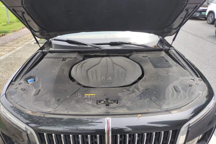 Used Hongqi H9 2020 2.0T Smart Connect Flagship Edition Engine Bay