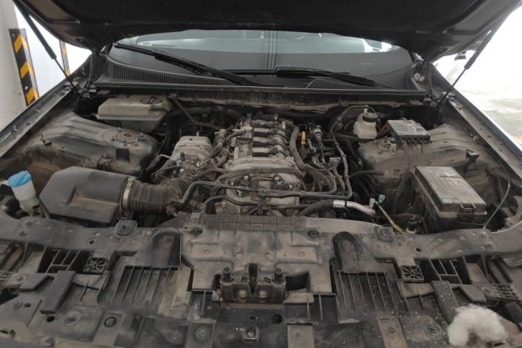 Used Hongqi H9 2020 2.0T Smart Connect Flagship Edition Engine Bay