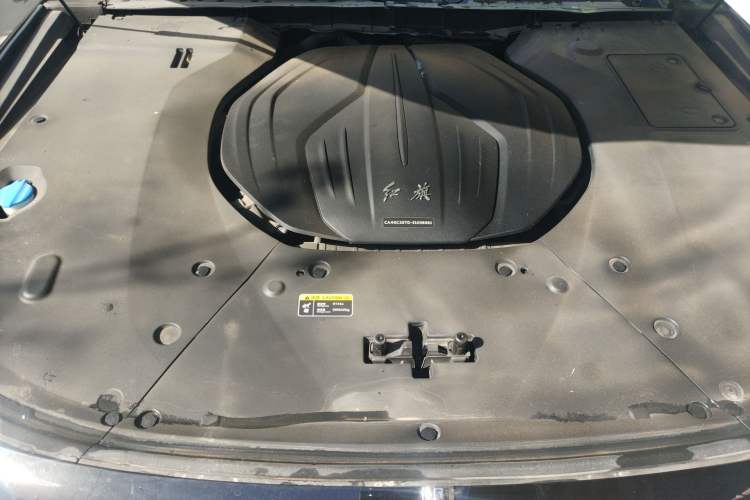 Used Hongqi H9 2020 2.0T Smart Connect Flagship Edition Engine Bay