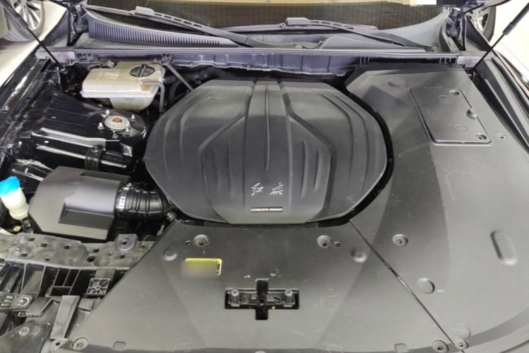 Used Hongqi H9 2020 2.0T Smart Connect Flagship Edition Engine Bay