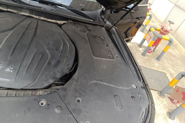 Used Hongqi H9 2020 2.0T Smart Connect Flagship Edition Engine Bay Left