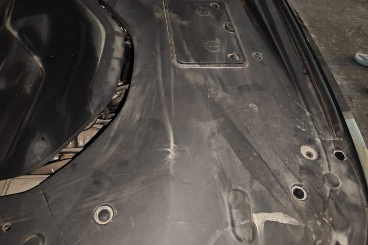 Used Hongqi H9 2020 2.0T Smart Connect Flagship Edition Engine Bay Left