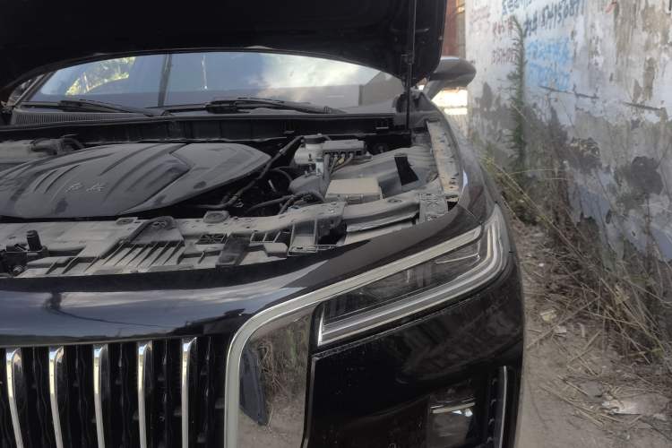 Used Hongqi H9 2020 2.0T Smart Connect Flagship Edition Engine Bay Left