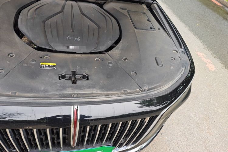 Used Hongqi H9 2020 2.0T Smart Connect Flagship Edition Engine Bay Left