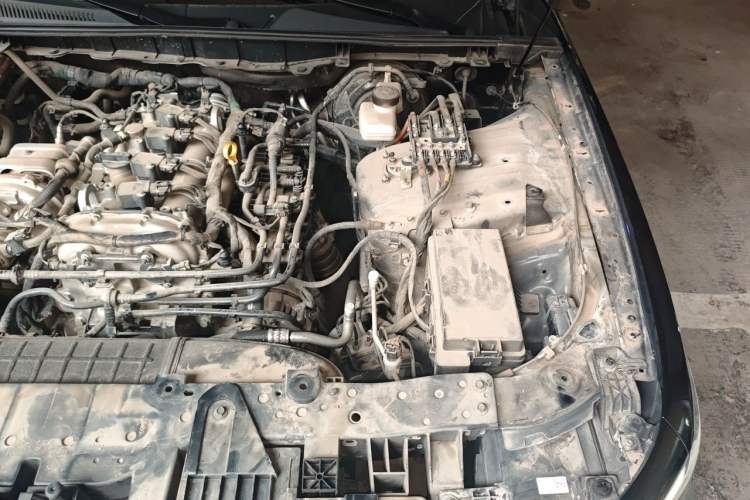 Used Hongqi H9 2020 2.0T Smart Connect Flagship Edition Engine Bay Left