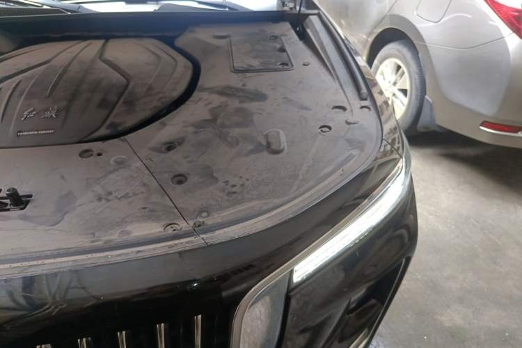 Used Hongqi H9 2020 2.0T Smart Connect Flagship Edition Engine Bay Left