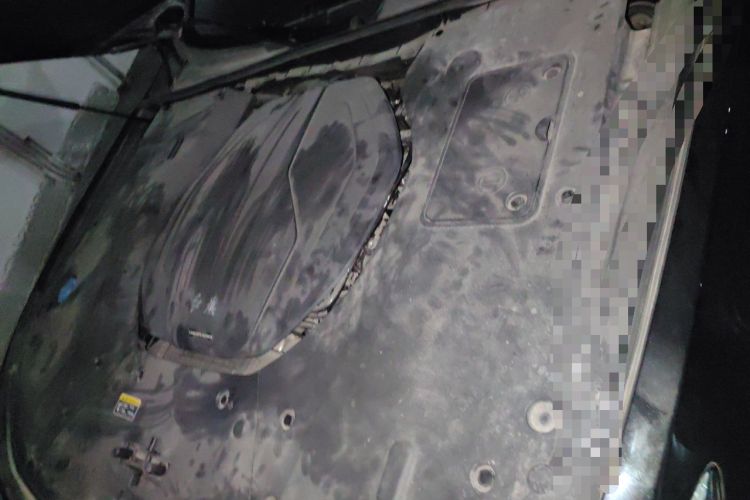 Used Hongqi H9 2020 2.0T Smart Connect Flagship Edition Engine Bay Left