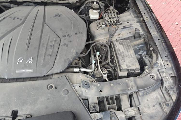 Used Hongqi H9 2020 2.0T Smart Connect Flagship Edition Engine Bay Left