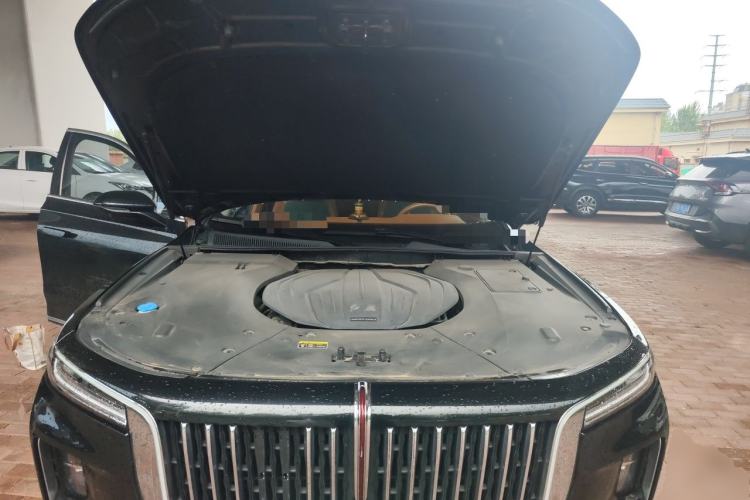 Used Hongqi H9 2020 2.0T Smart Connect Flagship Edition Engine Bay